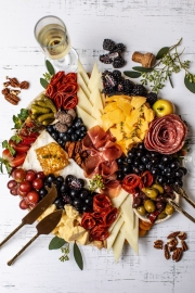 Dina Bshara owns Affinage Boards a charcuterie grazing board company in the Bay Area.